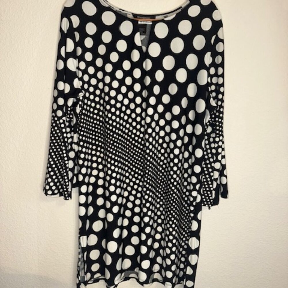 Ashley Stewart Shift Dress Polka Dot Chic Breezy Classic Delicate‎